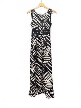 Y2K Magic Maxi Dress Medium Black White Sleeveless Rhinestones Embellished